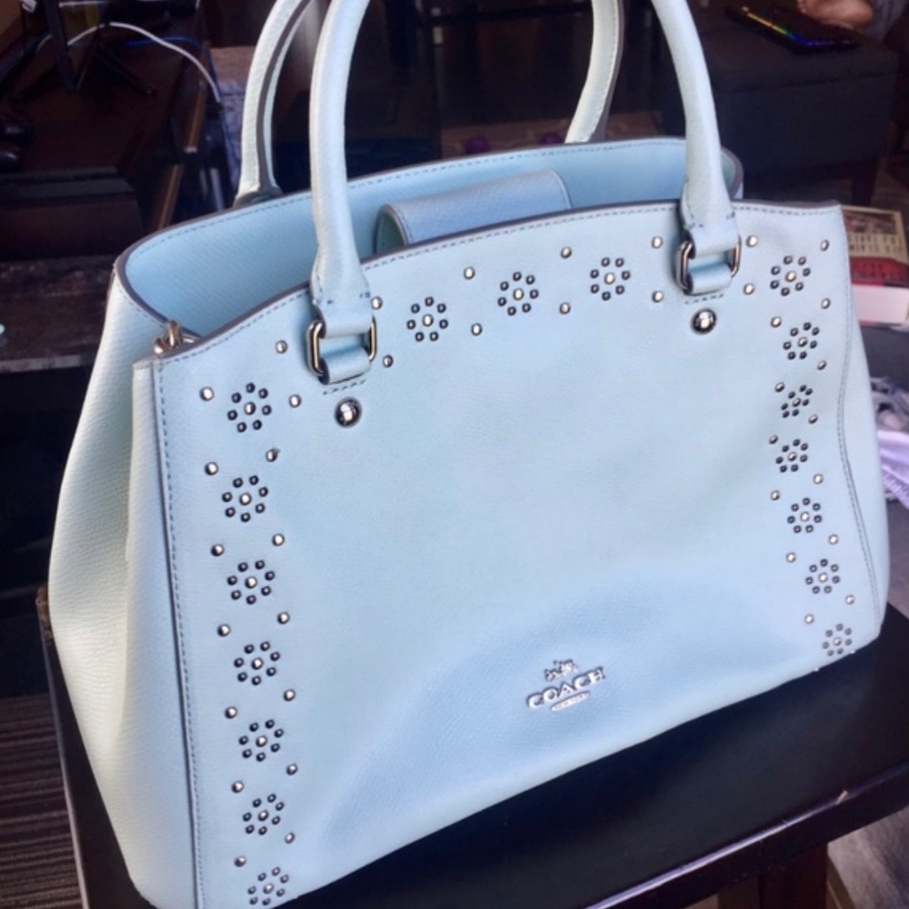 Coach Purse - Picture 2 of 7